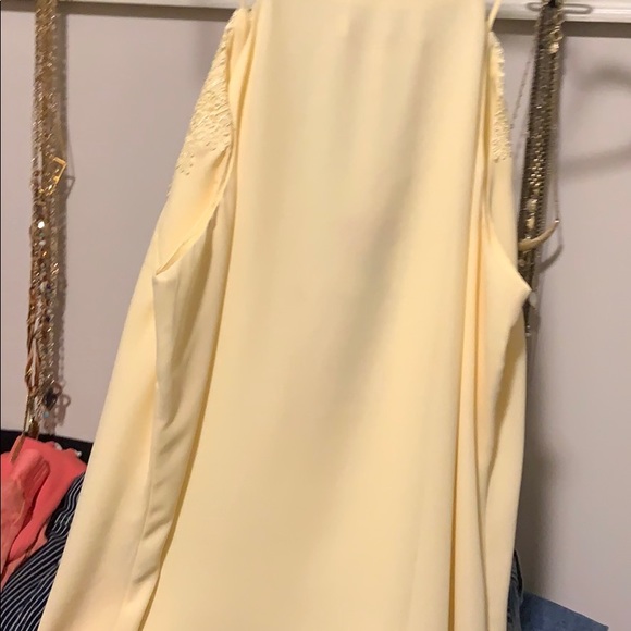 Top - Picture 2 of 5